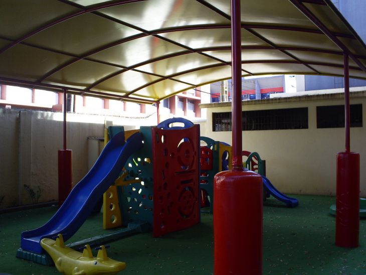 Cobertura em Lona para Playground Infantil